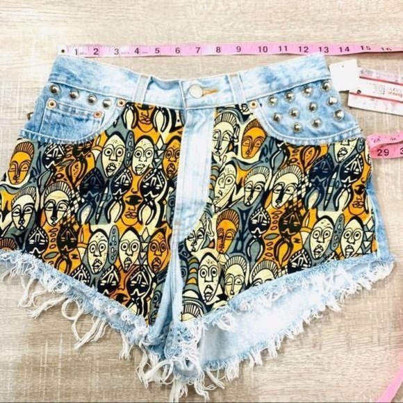 Upcycled Custom Designed Studded Cut Off Shorts Size 6 - Picture 9 of 10